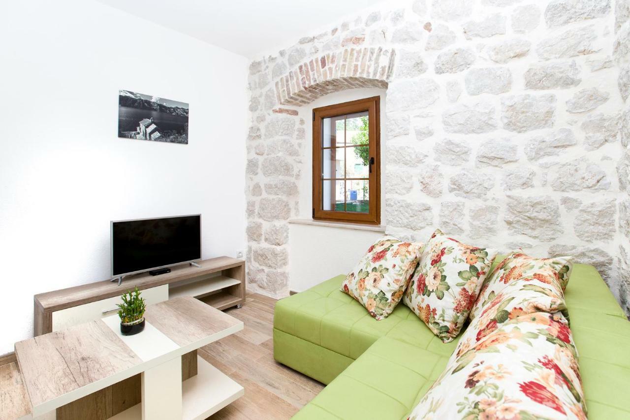 Apartments Mezini 11 科托尔 外观 照片