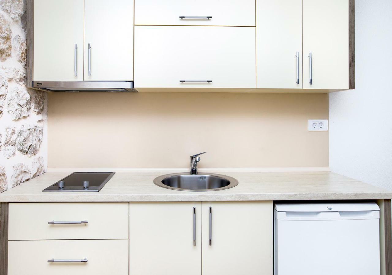 Apartments Mezini 11 科托尔 外观 照片